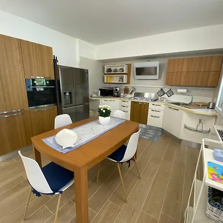 With Garden 1000m To 300m From The Sea In Pula * Fox E Sali-monte Agumu