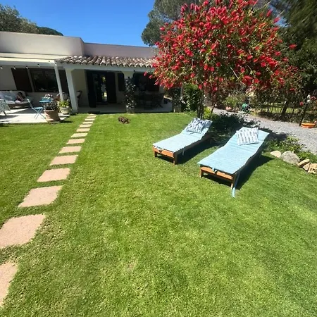 With Garden 1000m To 300m From The Sea In Pula Villa *
